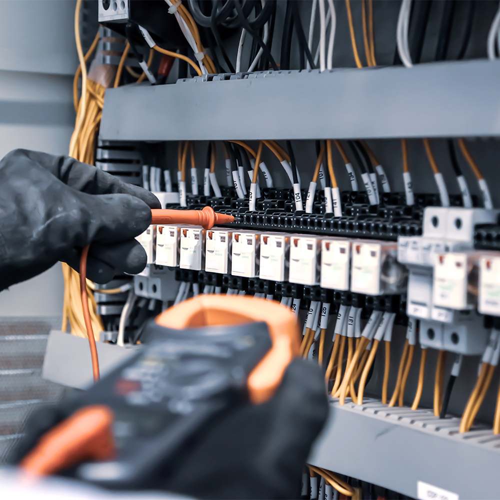 Installation électrique et solutions connectées autour de Saint-Victour